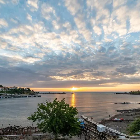 Moana Fishermen * Ahtopol